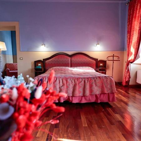 Hotel Corte Dei Tini Teramo Esterno foto
